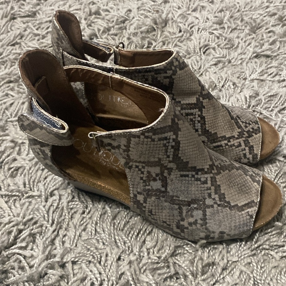 Wedges - Picture 4 of 9